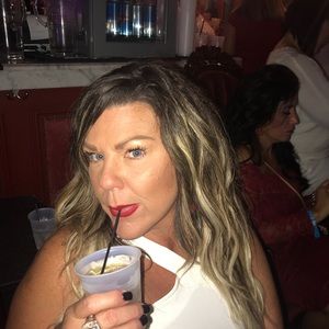 Meet your Posher, Jackie